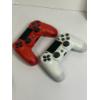Image 3 : 2 Playstation 4 Video Game Controllers - Red & White 