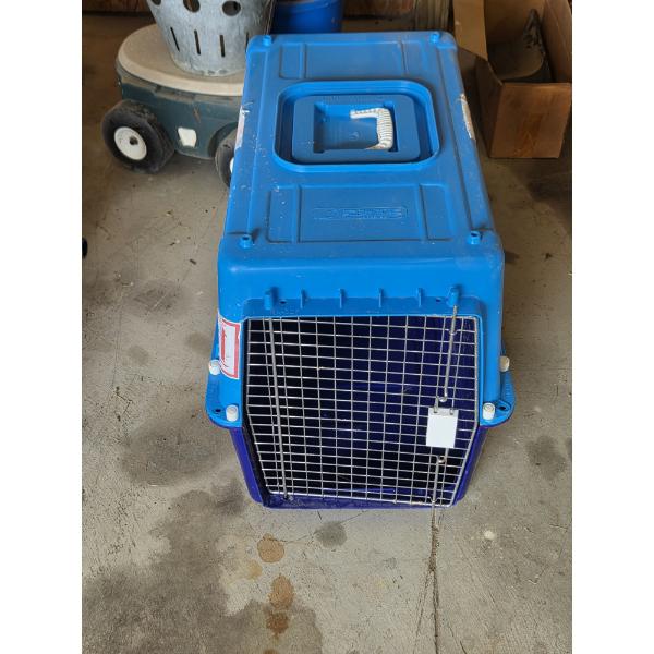 *Pick Up At Mantua Home-No Shipping Available* Like New 27''x22'' Animal Transport Kennel 