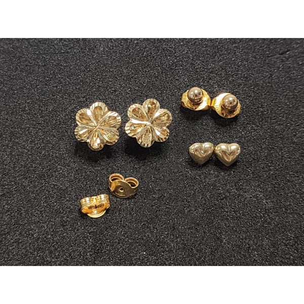 Three Pairs of 14K Gold Stud Earrings & Extra 14K Gold Backs - Total Weight: 2.7g