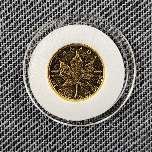 1987 Canada $5 Maple Leaf 1/10 Oz .9999 Fine Gold Round in Protective Case!