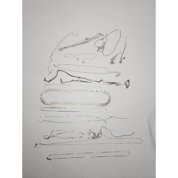 Assorted Sterling Necklaces and Chains Total Weight: 58.3g