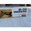 Image 2 : B-52 Stratofortress - Monogram 1/72 Scale Model Kit- never used! comes with instructions 