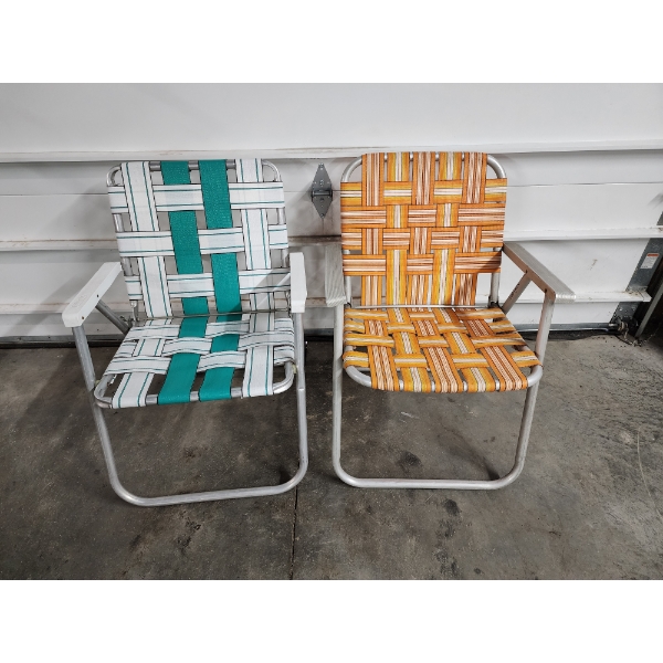 2 Vintage Aluminum Folding Lawn Chairs - Great Condition