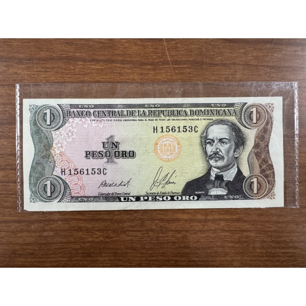 1987 Bank of Dominican Republic $1 Peso Bill - Exceptional Condition