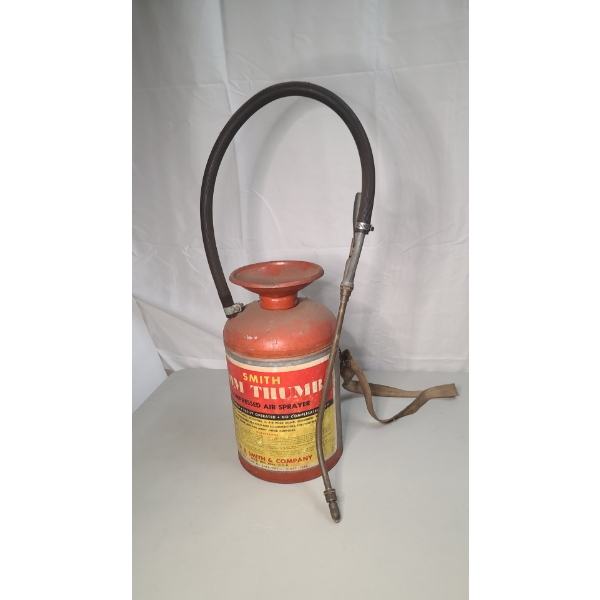 Vintage Smith Compressed Air Manual Pump Sprayer 1/2 Gal With Hose - No Lid