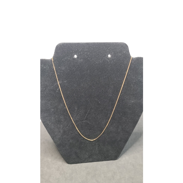 14K Gold Necklace - Weight: 1.8g