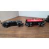 Image 7 : (4) Lionel Train Cars & Transformer/Power Box