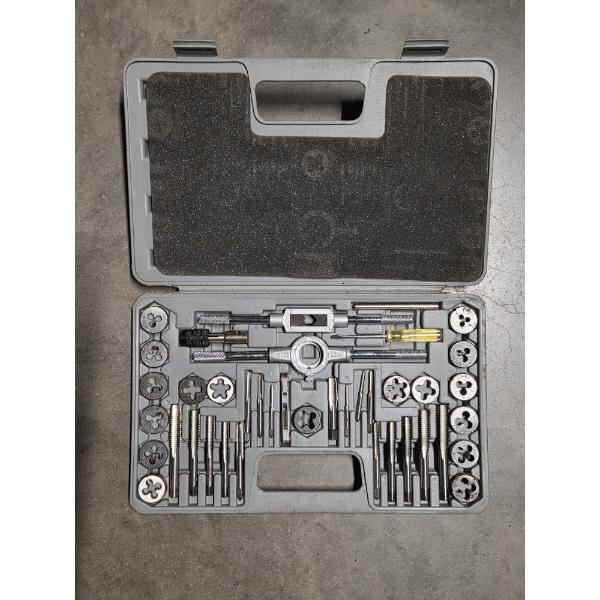40 Piece Tap & Die Set