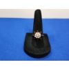 Image 7 : Gorgeous 10K Gold Ring w/ Flower-Like Gemstone Details - Size 7 - 3.3g