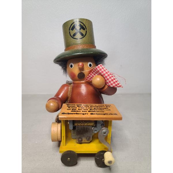 German Schneeberger Snuff Wooden Steinbach Volkskunst Music Box - Still Plays - Missing Bottom