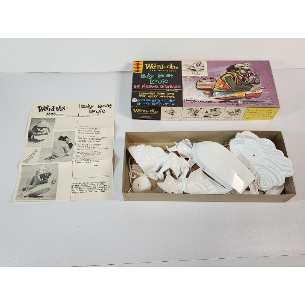 Rare Vintage Hawk Models Classics Weird-Ohs Leaky Boat Louie "The Vulgar Boatman" Model Kit
