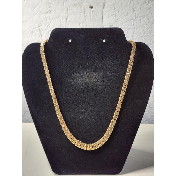 Gorgeous 14K Gold Detail Necklace 19in Total Weight: 19.9g