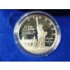 Image 2 : United States 1986 Liberty Coin Set Ft. Silver Dollar & Clad Half Dollar in Original Packaging 