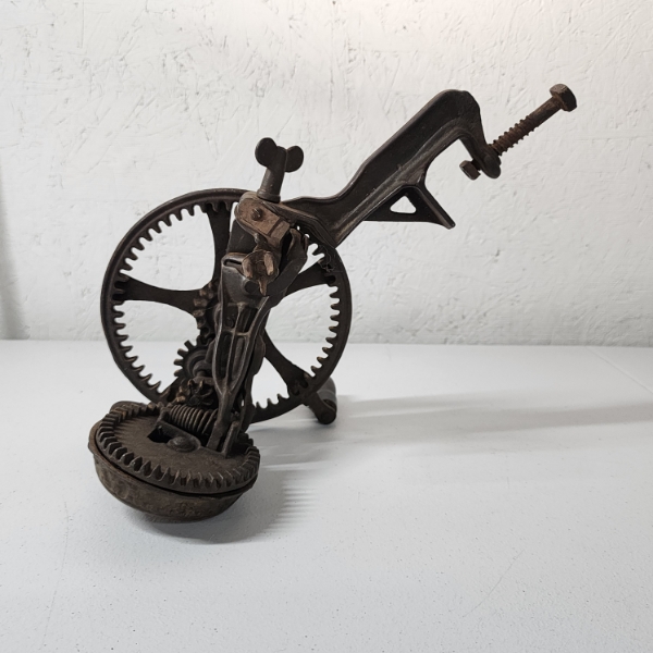 Antique Cast Iron Apple Peeler - Reading Hardware Co. USA