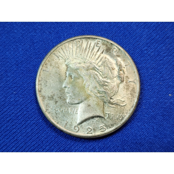 1925 Silver Peace Dollar - 90% Silver U.S. Dollar 