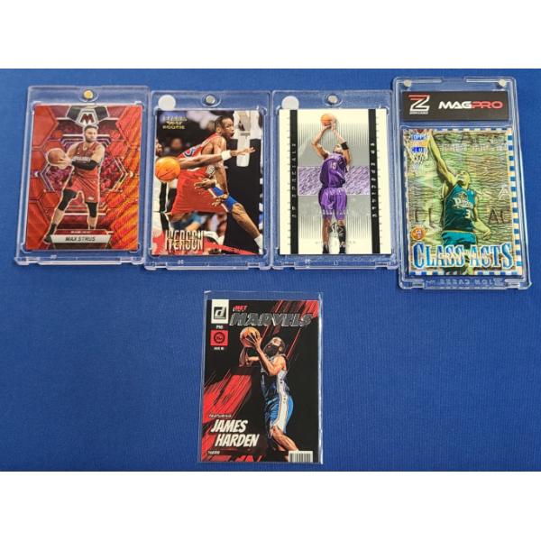 Assorted Topps, Panini & Fleer Basketball Cards