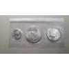 Image 2 : 1776-1976 U.S Bicentennial Silver Coin Set & (2) Gold Silver Highlighted Statehood Quarters