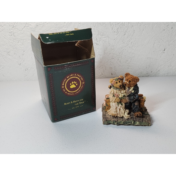 Boyds Bears & Friends "Grenville & Beatrice...Best Friends" Figurine 