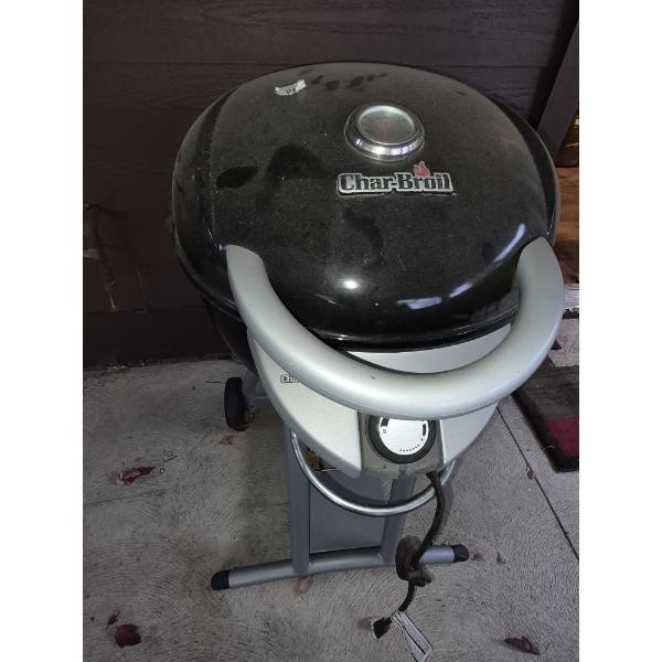 Charbroil Grille As Shown In Great Condition