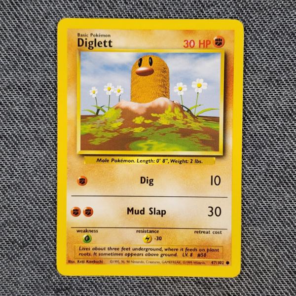 Diglett 47/102 Vintage Base Set Pokemon Trading Card in Near Mint Condition!