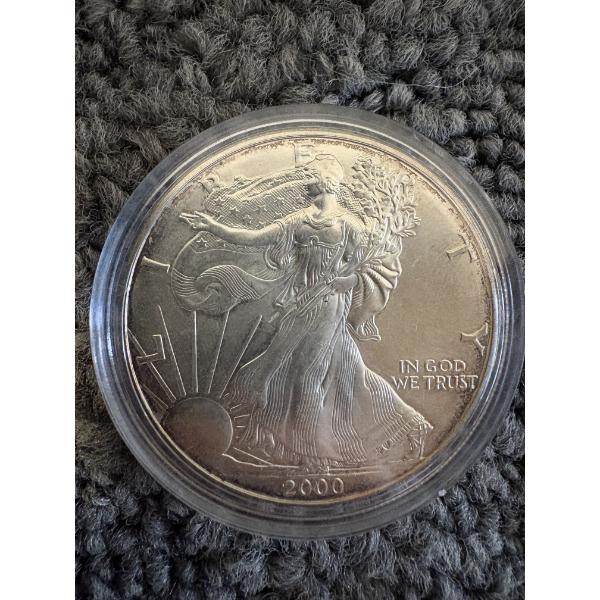 2000 United States American Silver Eagle .999 Fine Troy Ounce - Mint Condition