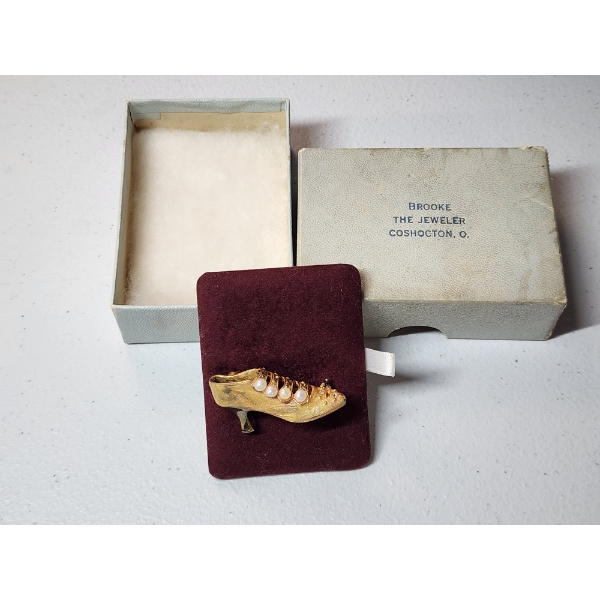 Vintage Raine Shoe Brooch 14K Gold-Filled Sterling Silver TW: 15.2g