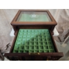 Image 4 : Danbury Mint Wood and Glass Display Case Designed for Uncirculated U.S. State Quarters