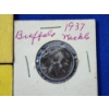 Image 4 : Assorted U.S. Coins: Buffalo Nickel, Lincoln Wheat Cents, Indian Head Cent