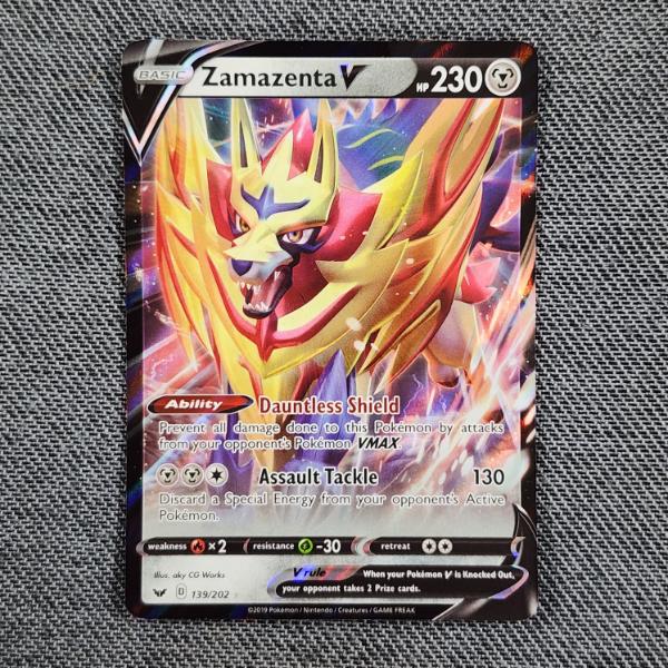 Zamazenta V 139/202 Holo Rare Pokemon Trading Card