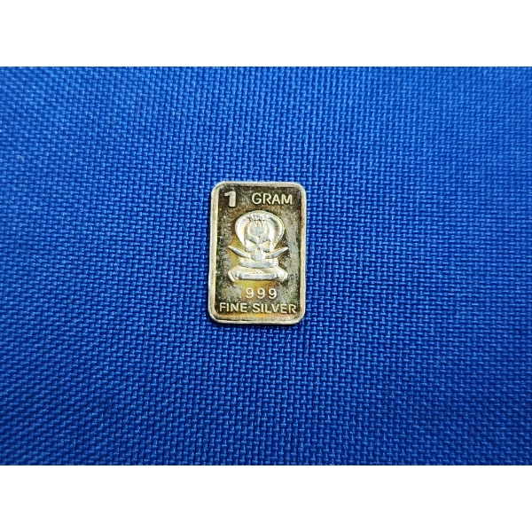 1 Gram .999 Fine Silver Bar - Skull & Crossbones Design
