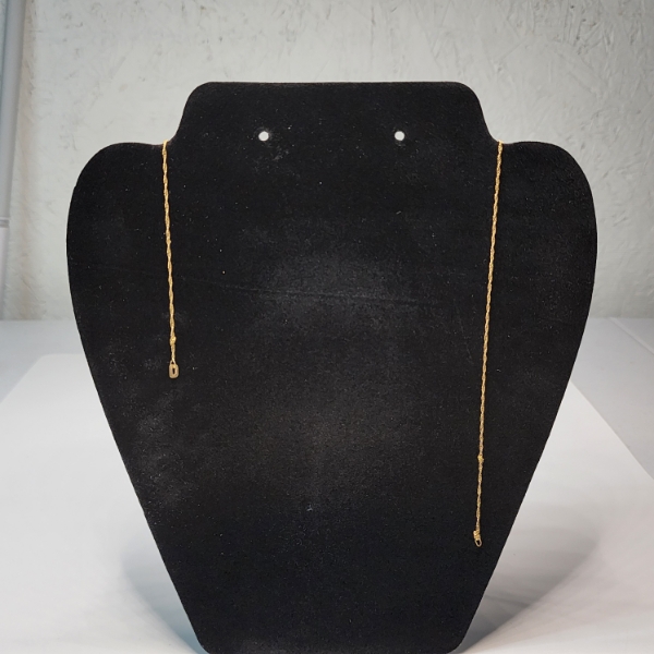 14K Yellow Gold Chian 18" Necklace - Total Weight: 