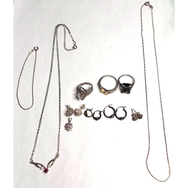 Lot Of Assorted Sterling Silver Jewelry - Total Weight: 27.4g