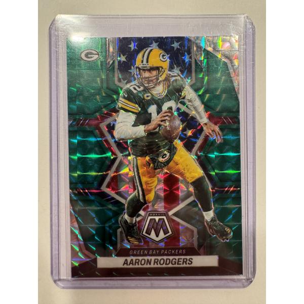 2022 Mosaic AARON RODGERS Green Prizm Insert Football Card - Exceptional Condition