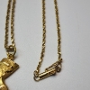 Image 4 : 14K Yellow Gold Queen Nefertiti Profile Pendant on 20" Chain - Total Weight: 5.1g