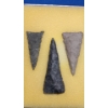 Image 2 : Assorted Arrowheads & Stone Artifacts 