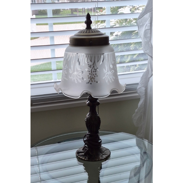 PICKUP IN NORTHFIELD - Small 16" Table Lamp As Shown - See Pics - (All Items noting "Pickup In North