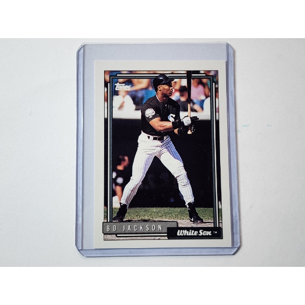 1992 Topps Bo Jackson Card #290 - in Protective Sleeve