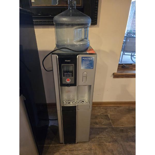 Haier Water Dispenser Hot & Cold Water