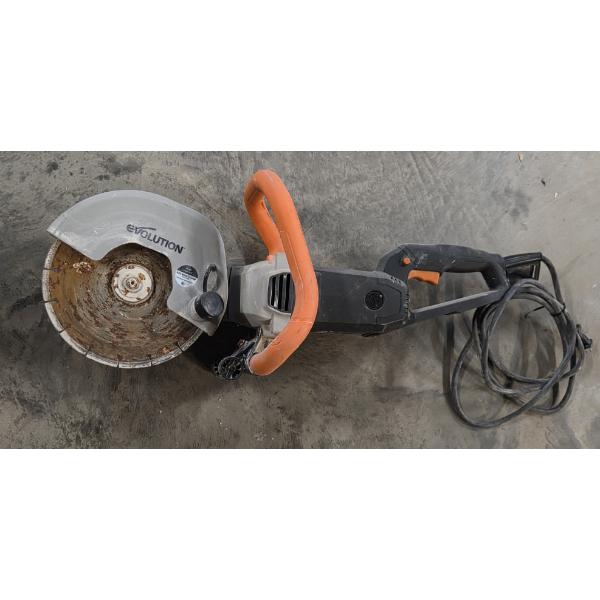 Great Condition Evolution 9'' Electric Concrete Saw 