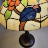 Image 5 : Tiffany-Style Stained Glass Table Lamp (23" tall) - Minor Cracks in Glass Lampshade (see pics)