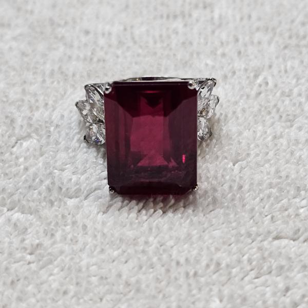 ELEGANT!!! Sterling Silver Emerald Cut Ruby Cocktail Ring - Size 5.5 (13.5g)
