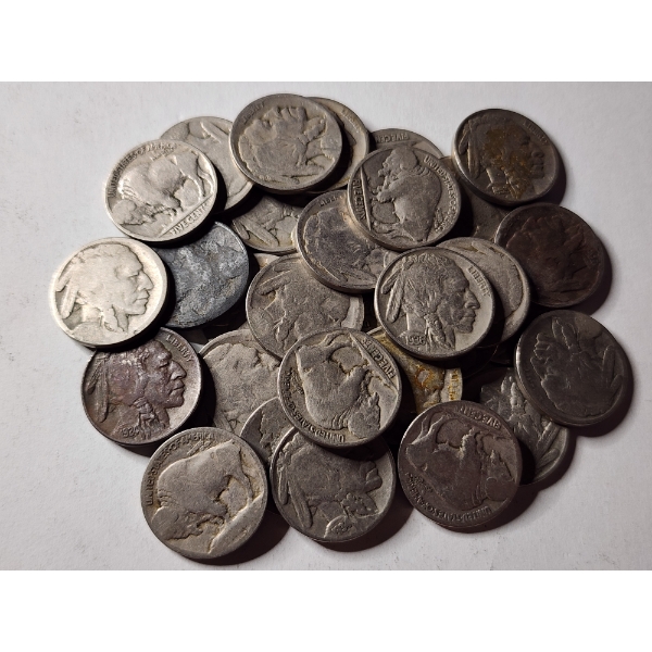 Large Collection of 31 Assorted United States Buffalo Nickels ~ Face Value of $1.55 Total!