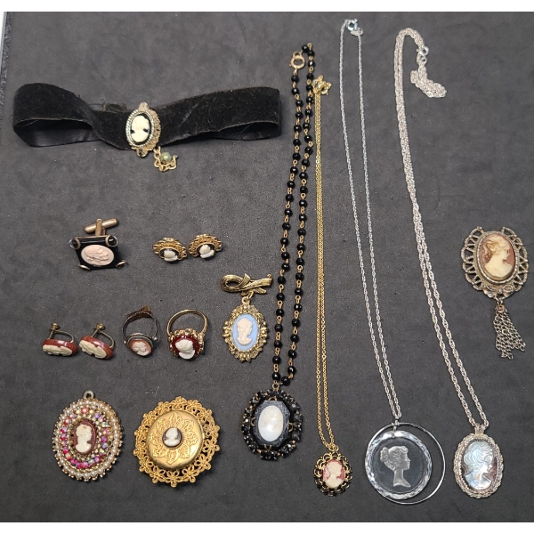 Assorted Cameo Pieces Of Jewelry 