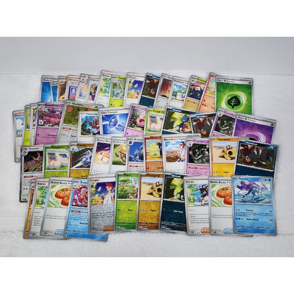 Nice Lot of Assorted Pokemon Trading Cards Including Holo's, Reverse Holo's & MORE!
