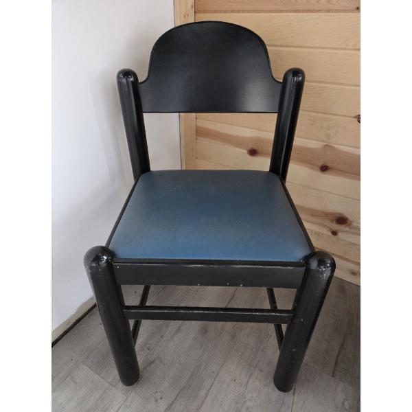 Pick Up Off Site- 115 Ely St. Alliance Oh .Vintage Wood Chair