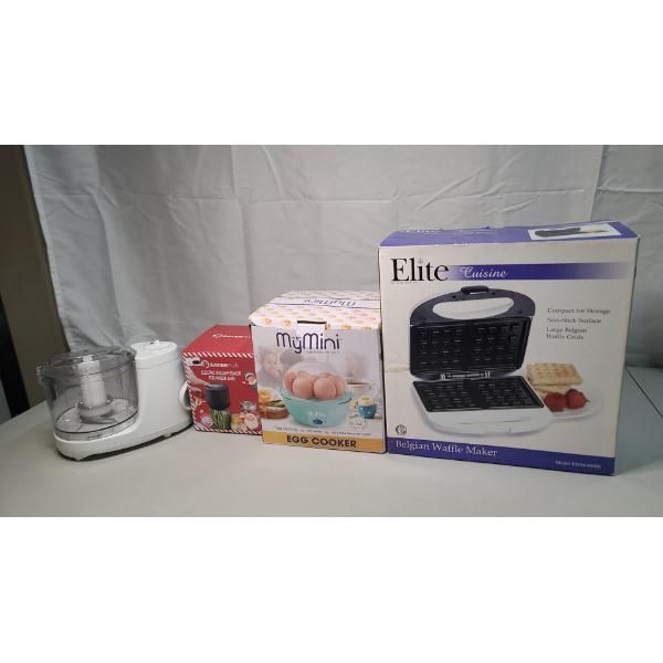 Brand New Kitchen Items Including Waffle Maker & More
