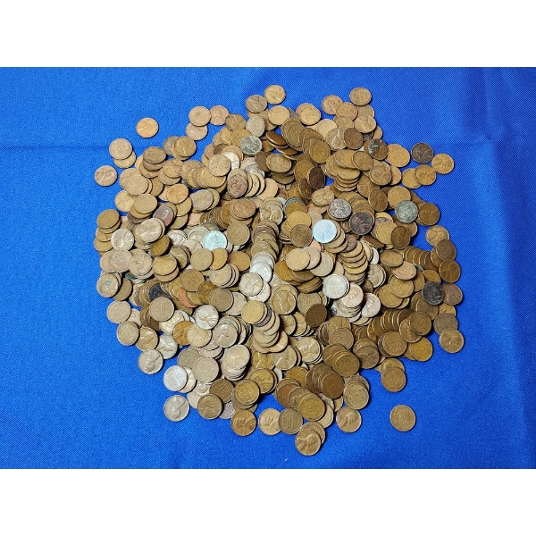 Huge Lot of Unsearched Lincoln Wheat Cents Face Value: $8.55