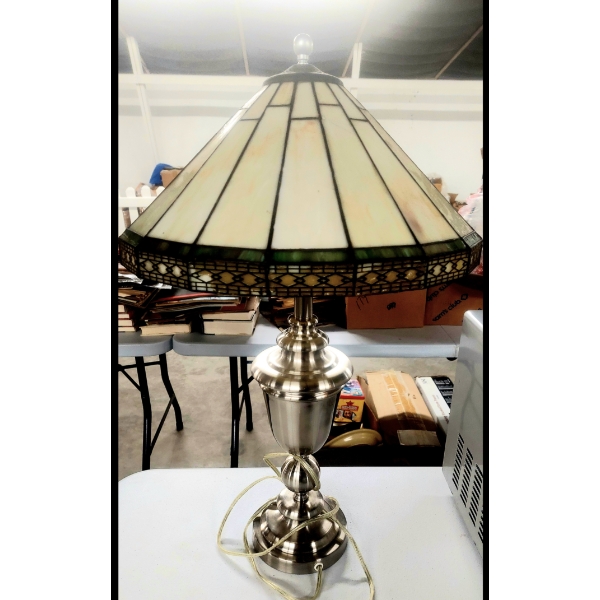 Leaded Stained Glass 18 Panel Table Lamp With Filigree Border Trim  27" Overall Ht (1 of 2)