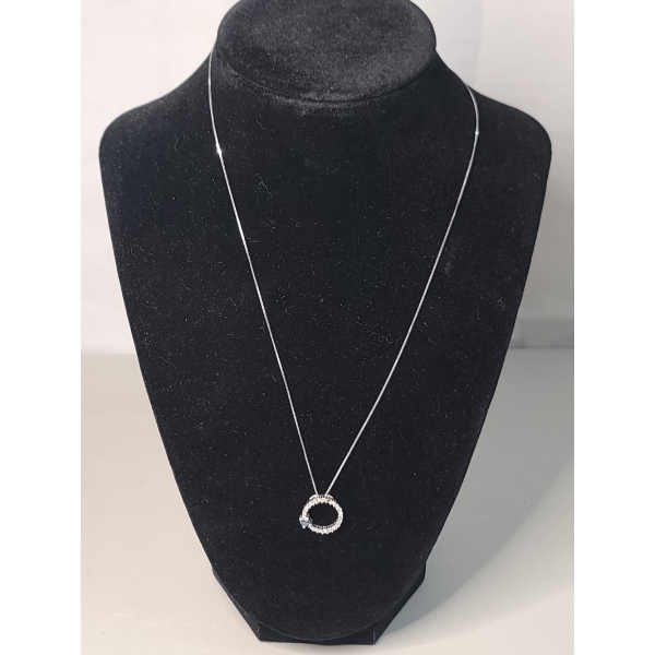 14K White Gold Hoop Pendant On 14K White Gold 18" Necklace - Weight: 2.9g