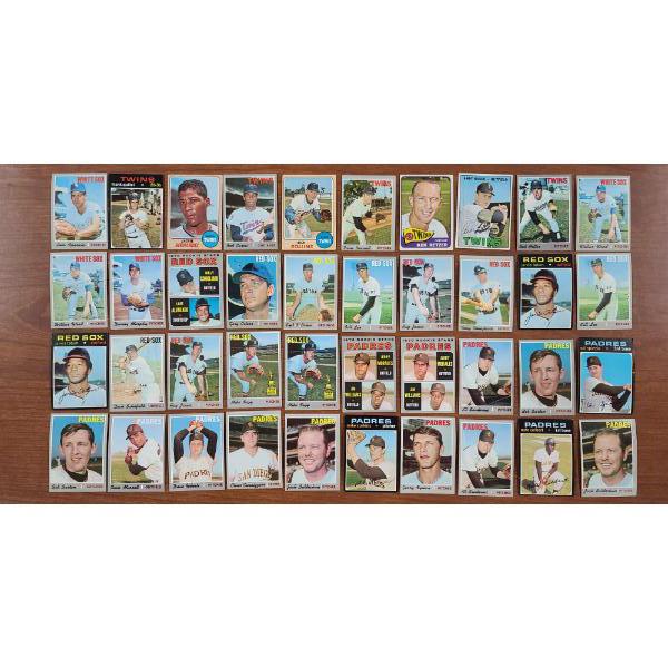 Lot of 40 Assorted 1965, 1967, 1968, 1970 & 1971 Topps Baseball Trading Cards - Twins, Padres & More